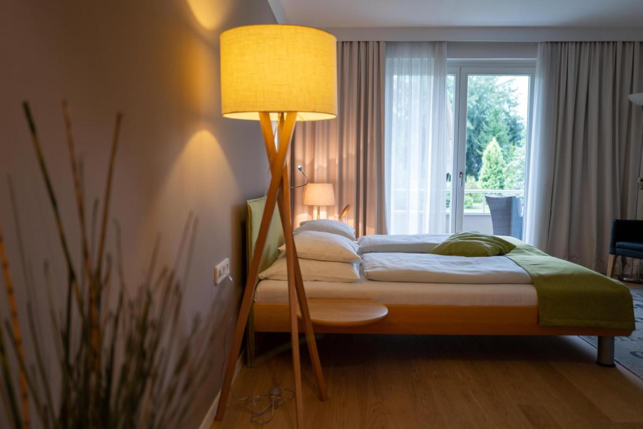 Appartements Gaestehaus Gallob 沃尔特湖畔韦尔登 外观 照片
