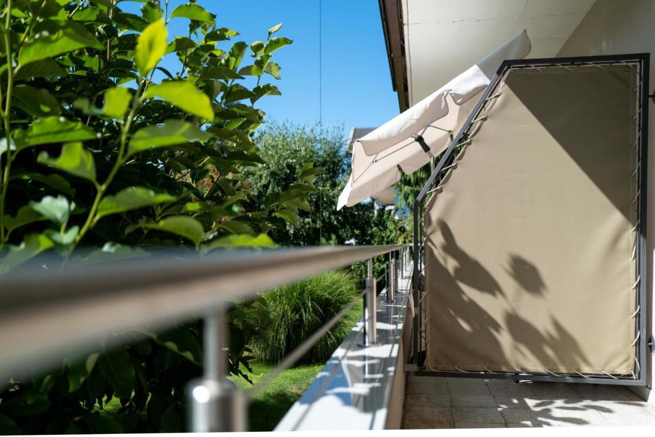 Appartements Gaestehaus Gallob 沃尔特湖畔韦尔登 外观 照片