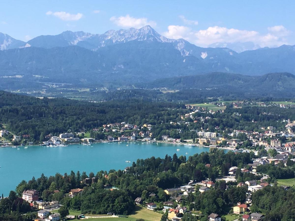 Appartements Gaestehaus Gallob 沃尔特湖畔韦尔登 外观 照片
