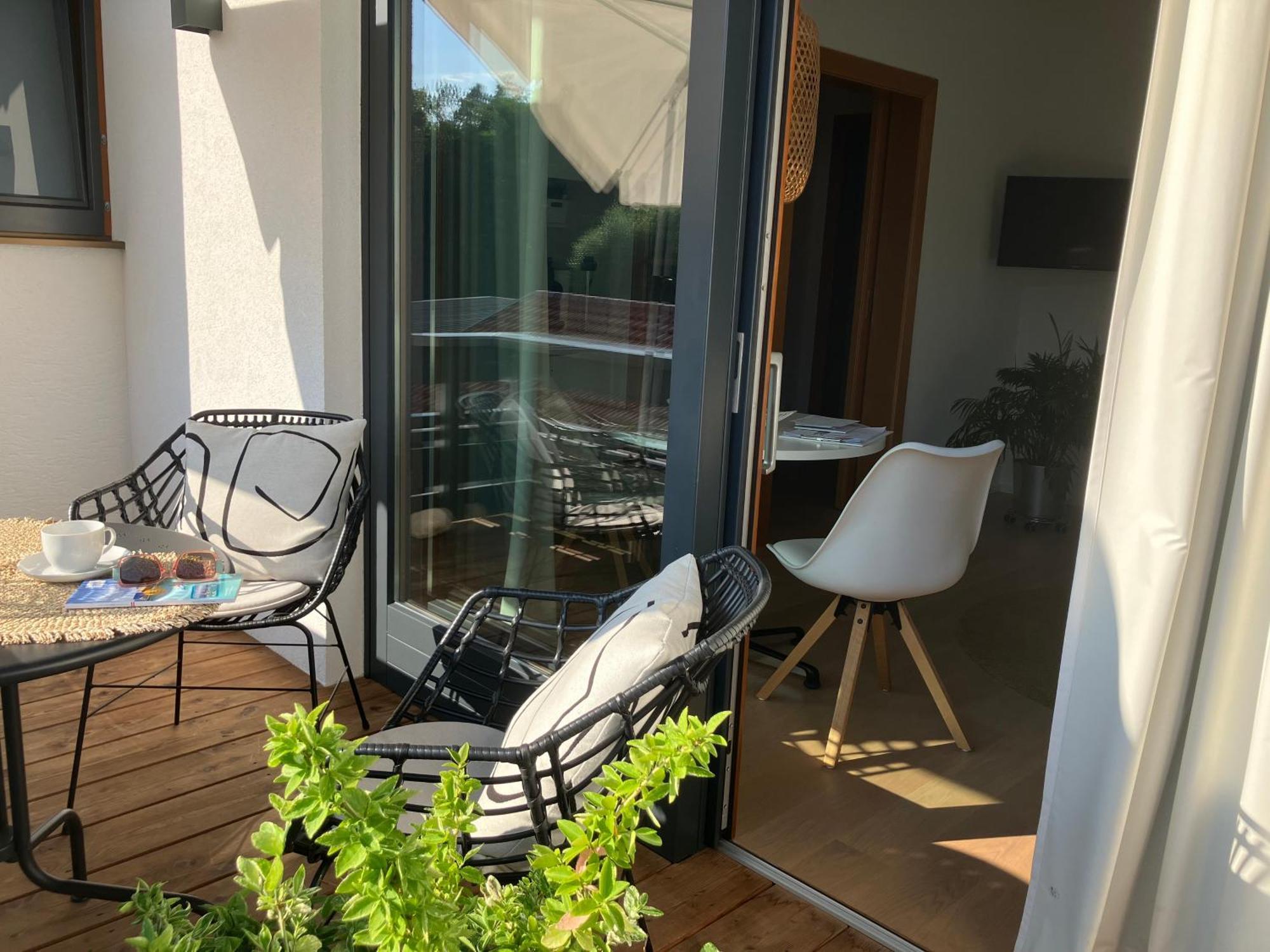 Appartements Gaestehaus Gallob 沃尔特湖畔韦尔登 外观 照片