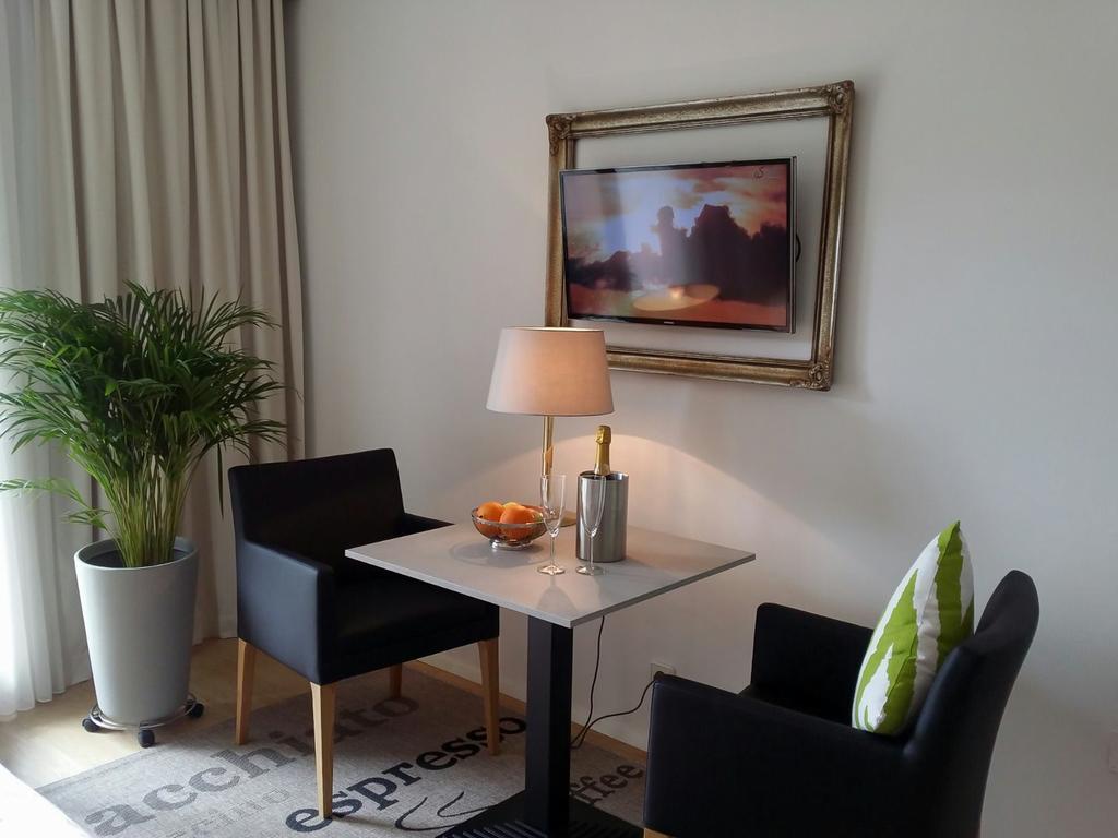 Appartements Gaestehaus Gallob 沃尔特湖畔韦尔登 外观 照片